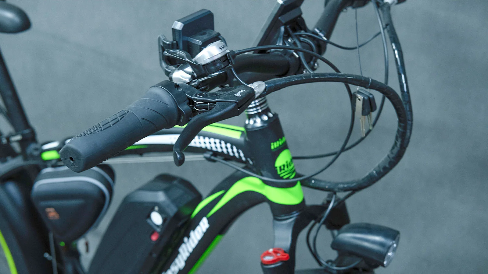 EasyRider 1kwt Черно-зеленый - Электровелосипеды | iRide shop фото 5